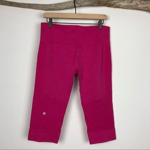 lululemon pink wunder under crop. 12.